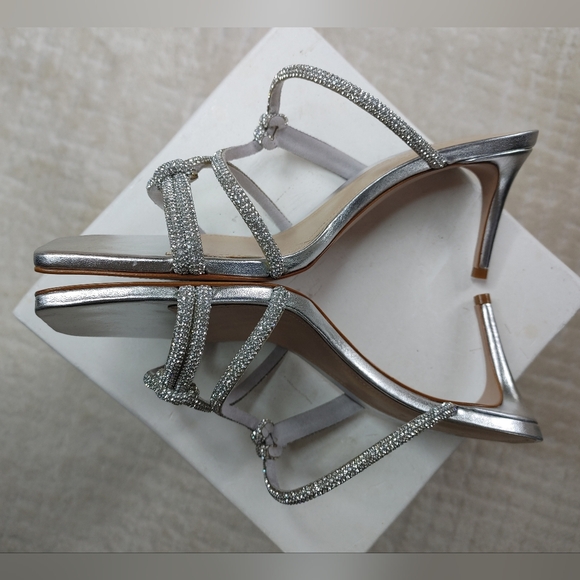 Schutz Women's Lauryn Cristal Metallic Sandal 9B - Picture 8 of 15